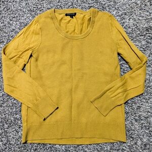 Banana Republic Women's Yellow Crew Neck Sweater